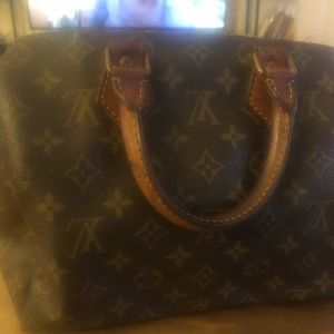 Vintage authentic speedy bag.